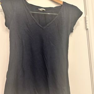 Club Monaco, XS, navy blue tshirt